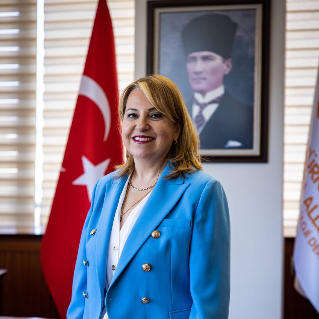 Prof. Dr. Füsun Kalpaklıoğlu