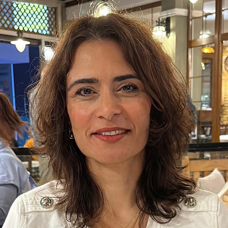 Doç. Dr. Elif Yelda ÖZGÜN NİKSARLIOĞLU